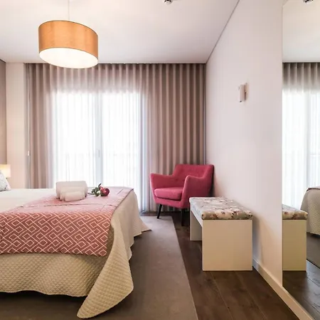 Apartment Spacious In With Included Parking
