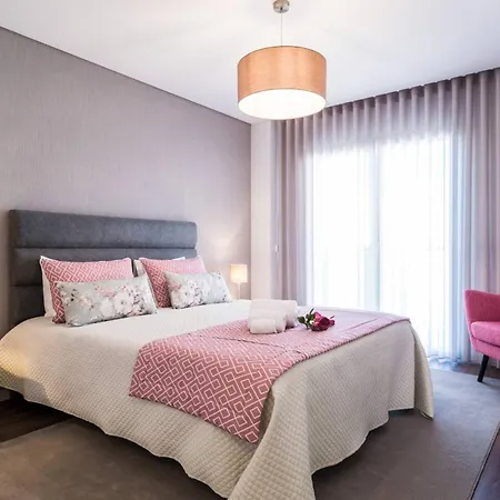 Spacious In With Included Parking Fatima