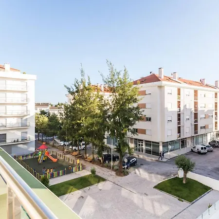 Spacious In With Included Parking Apartment
